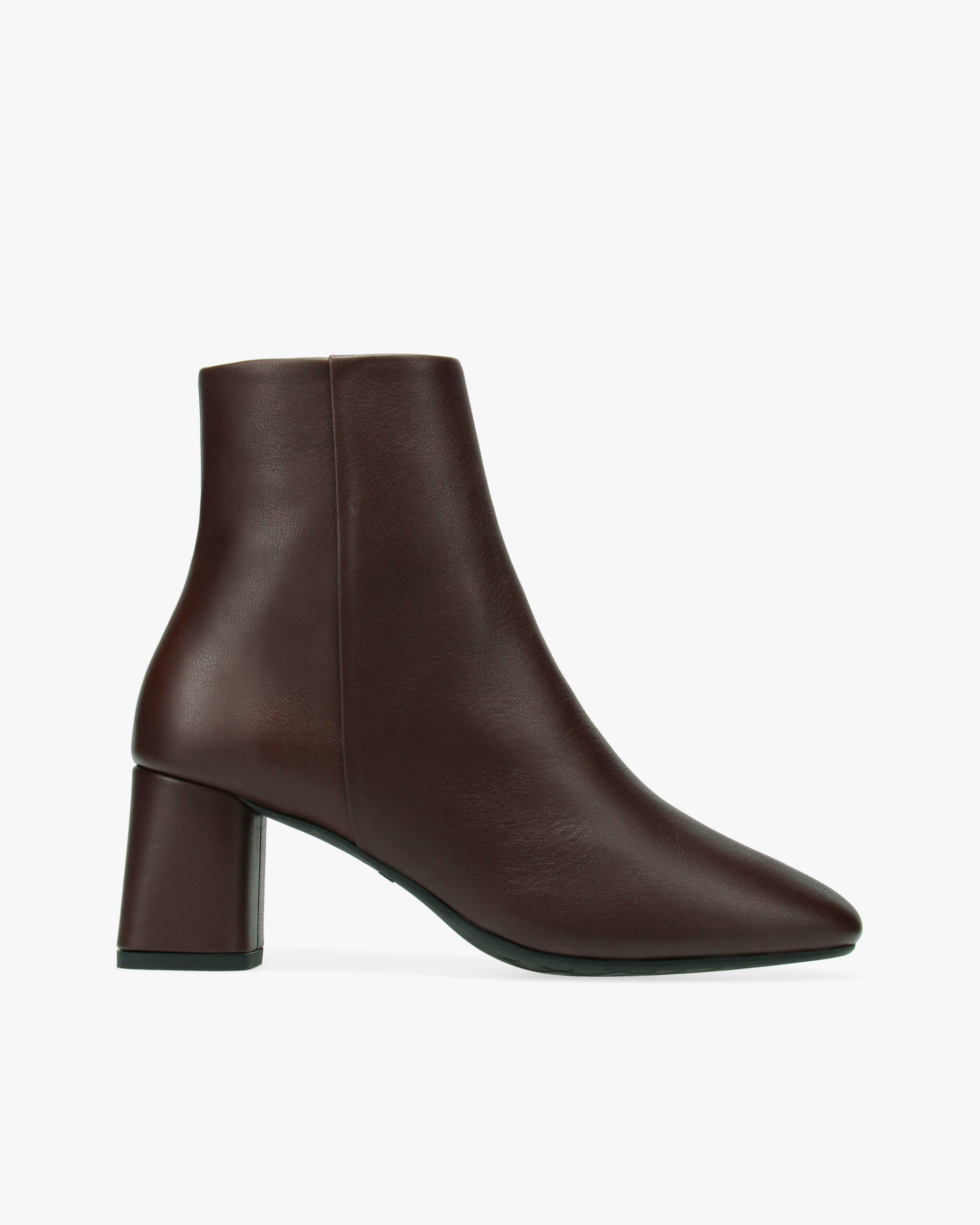 Phoebe Ankle Boots - rubber sole