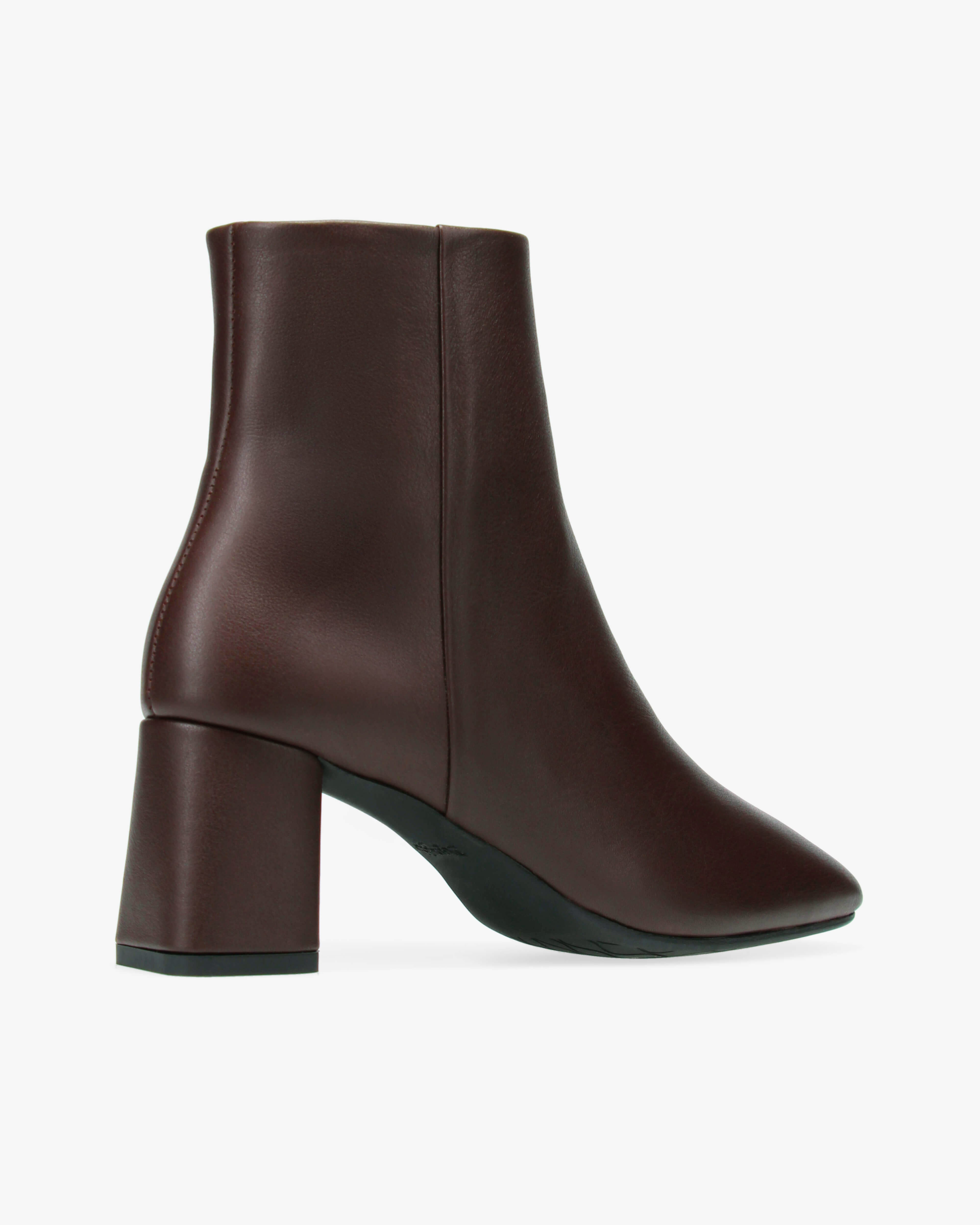 Phoebe Ankle Boots - rubber sole