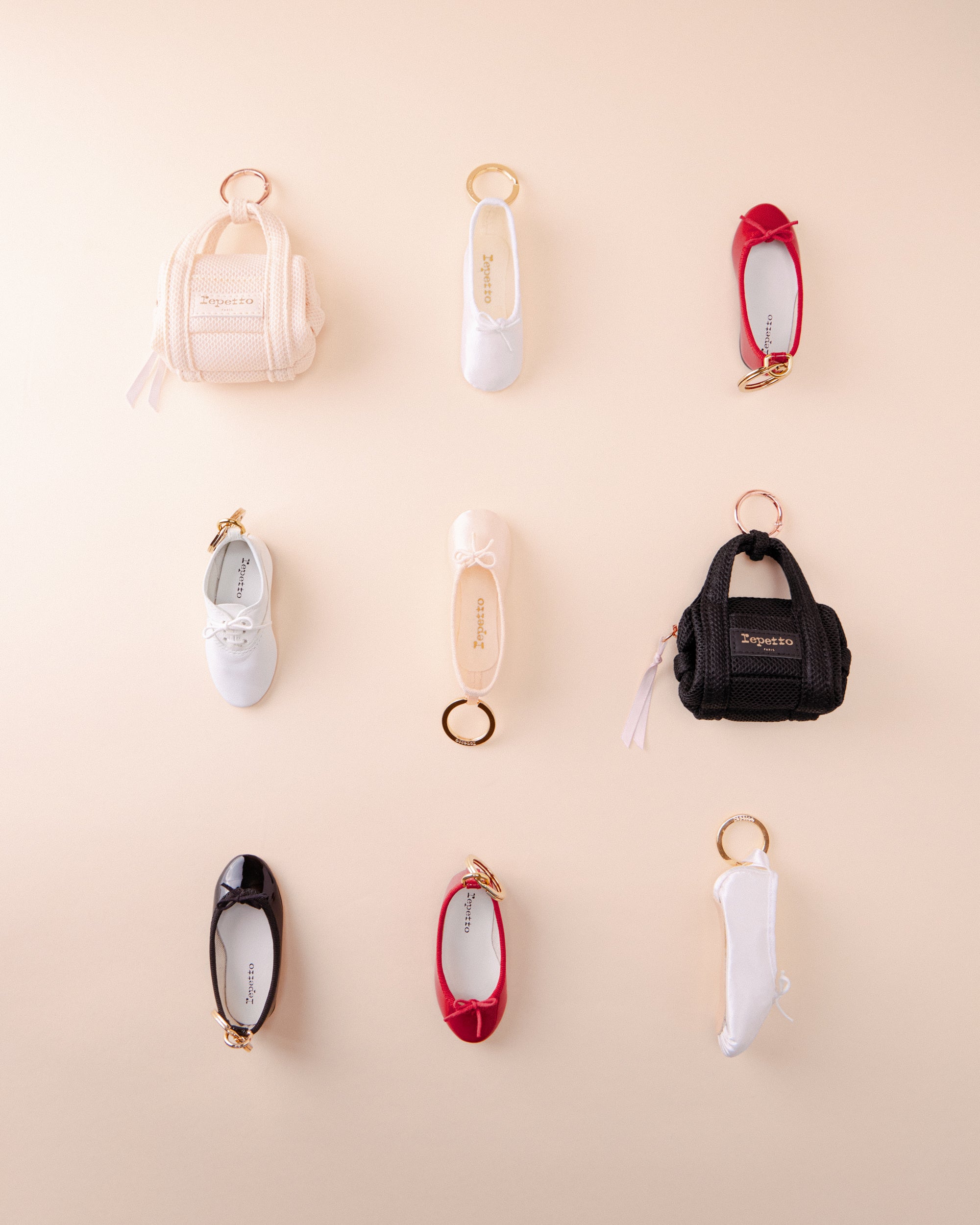 フランスrepetto - PORTE-CLE CHAUSSON - キーホルダー 各色 Zizi keychain – Repetto