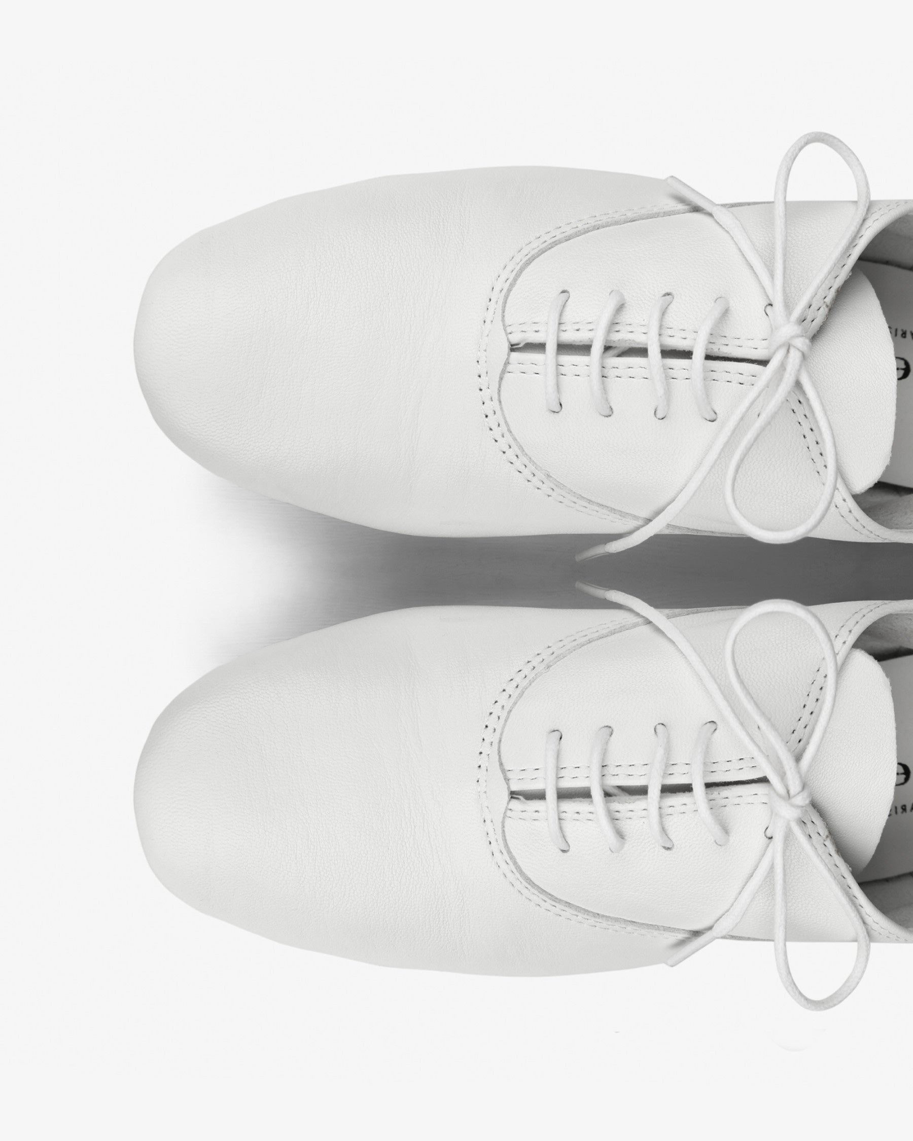 Zizi leather brogues White – Repetto