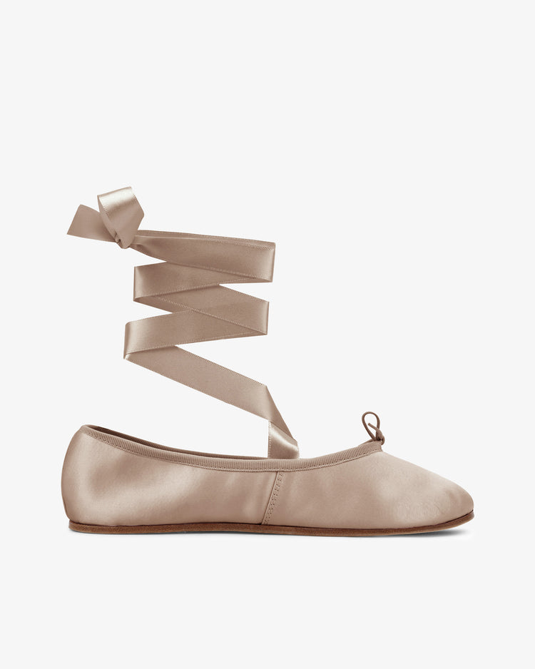 Repetto Paris - Luxury Made in France Shoes et Dance Collection